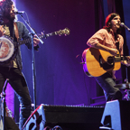 The-Avett-Brothers-Grand-Points-North-9.jpg