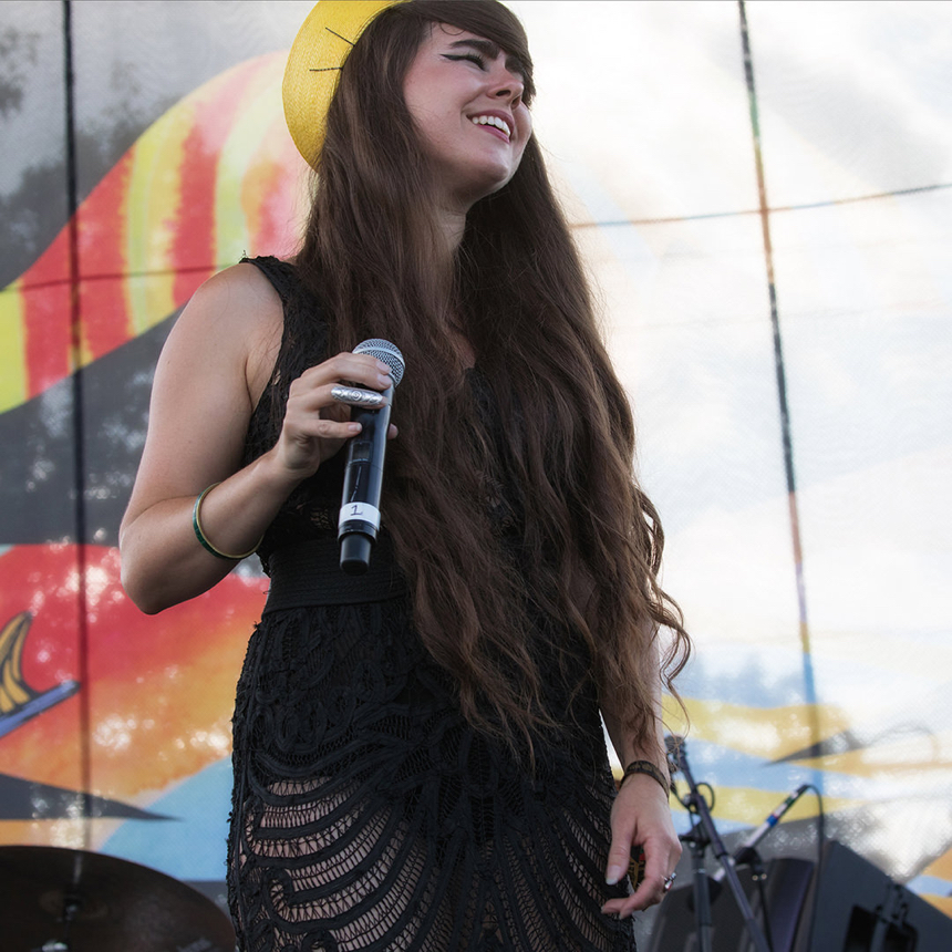 32 - Kat Wright Levitate Fest Concert Photo 2.jpg