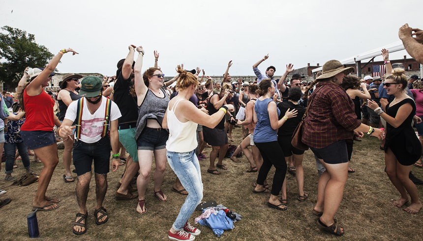 Crowd • Newport Folk Festival • 7/25/15