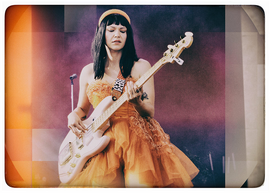  Khruangbin Boston Calling Concert Photo 5 