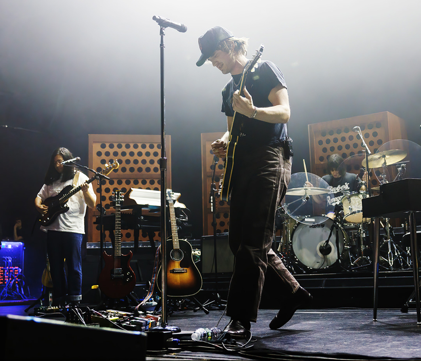 Roadrunner &bull; Boston &bull; 4/9/23